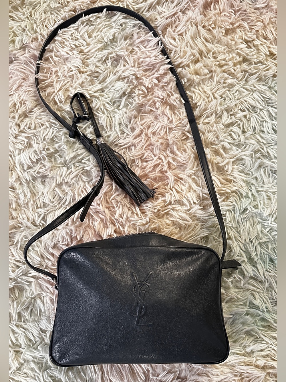 Saint Laurent Lou Smooth Leather Monogram Grey Camera Bag - Picture 2 of 13